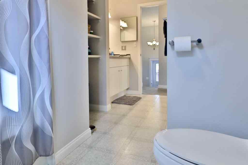 MLS® A2257625 - 66 Westview Crescent  in Harvest Meadows Blackfalds, Residential