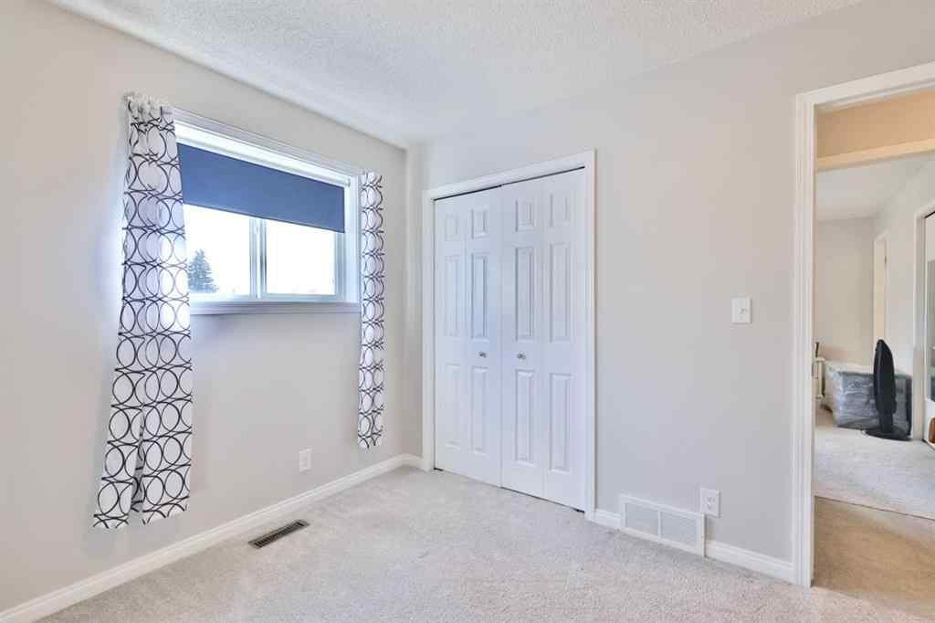 MLS® A2257625 - 66 Westview Crescent  in Harvest Meadows Blackfalds, Residential