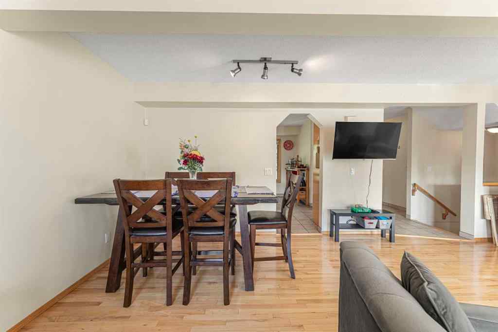 MLS® A2257626 - 651 Killarney Glen Court SW in Killarney/Glengarry Calgary, Residential