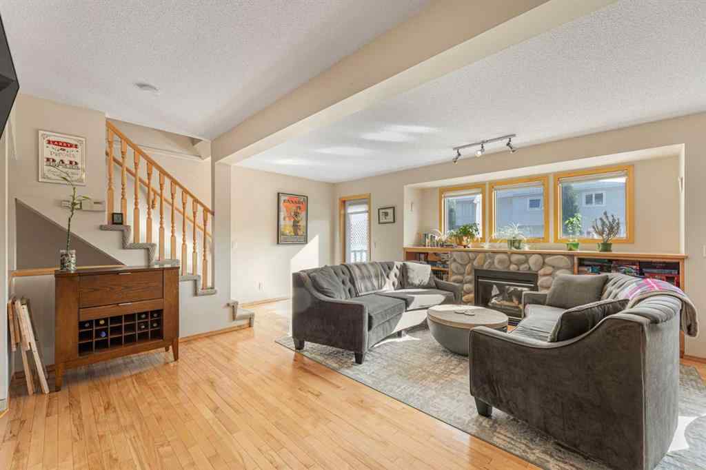 MLS® A2257626 - 651 Killarney Glen Court SW in Killarney/Glengarry Calgary, Residential