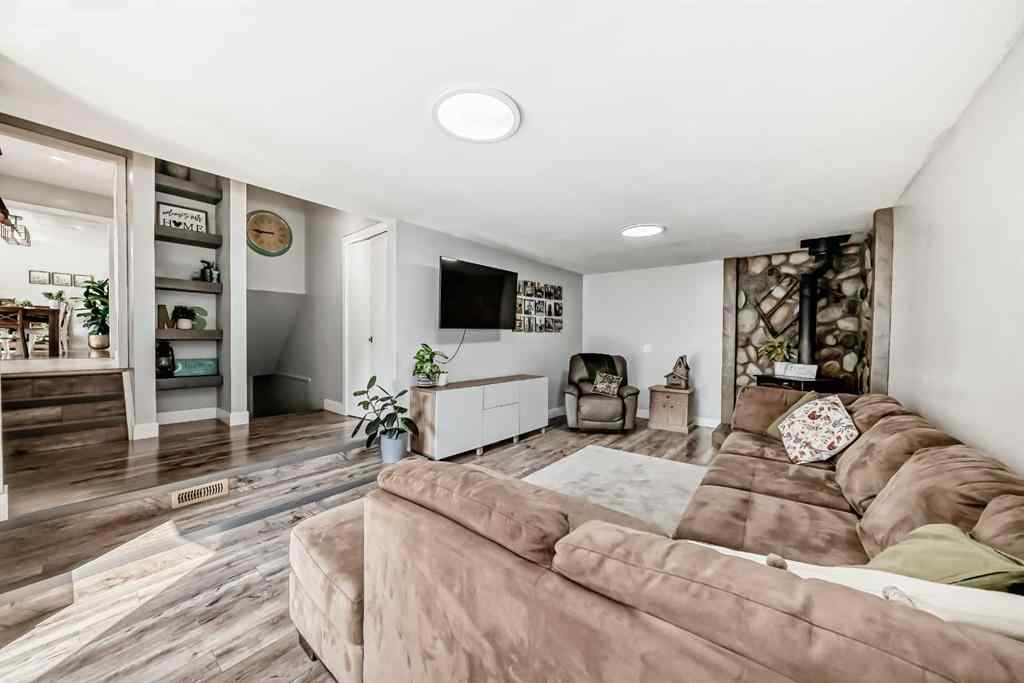 MLS® A2257631 - 423012 Range Road 251   in NONE Rural Ponoka County, Residential