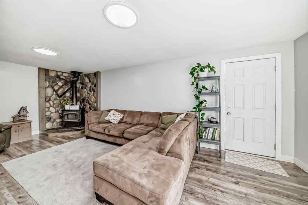 MLS® A2257631 - 423012 Range Road 251   in NONE Rural Ponoka County, Residential
