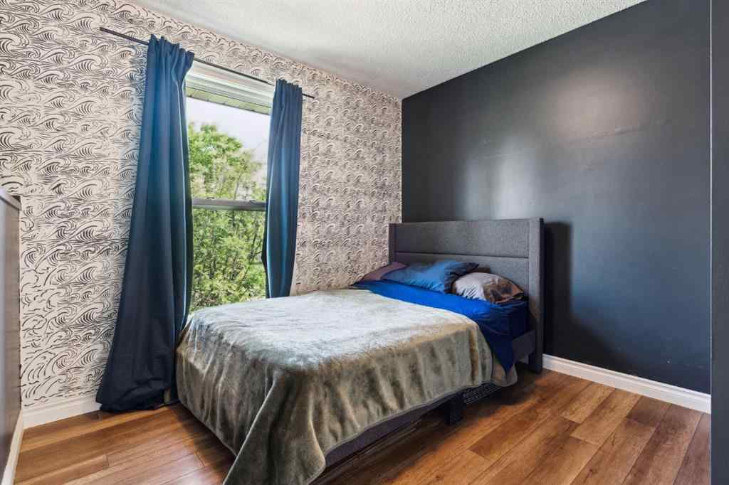 MLS® A2257632 - 147 Falchurch Crescent NE in Falconridge Calgary, Residential