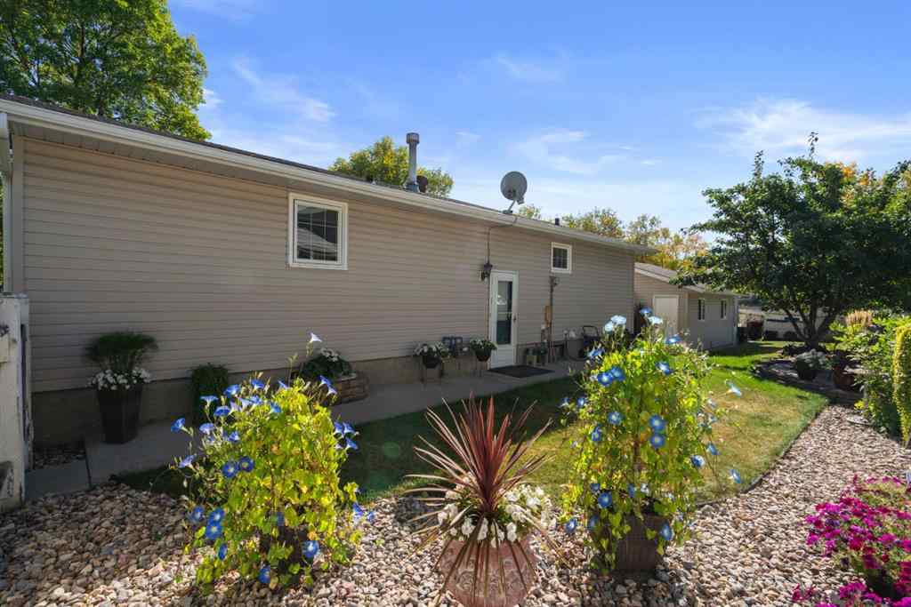 MLS® A2257635 - 4108 62 Street  in Marler Camrose, Residential