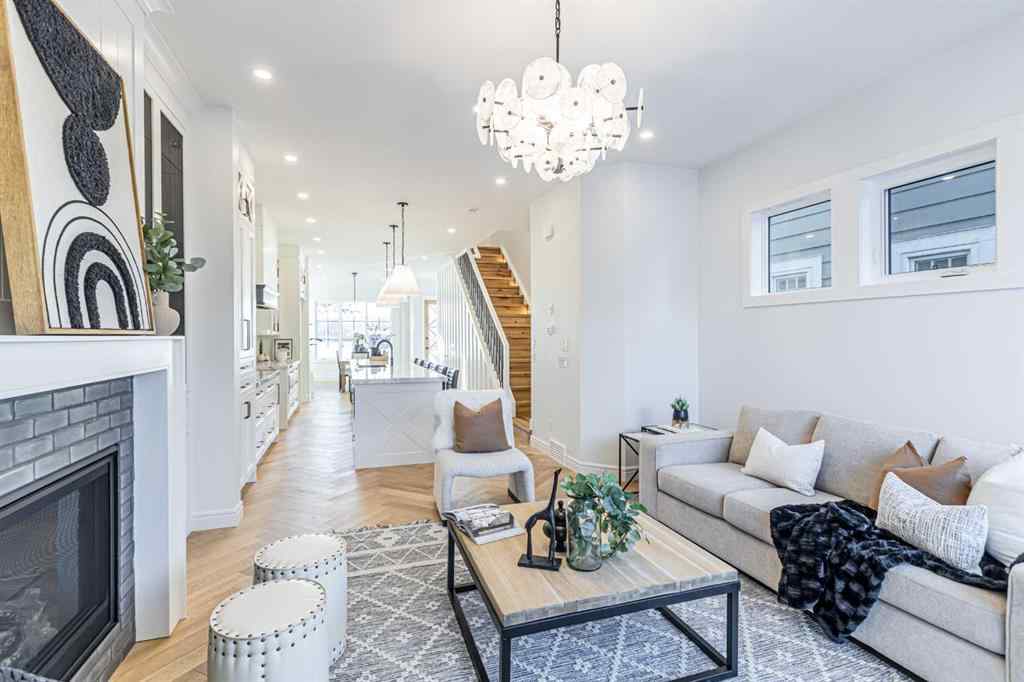 MLS® A2257644 - 1938 50 Avenue SW in Altadore Calgary, Residential