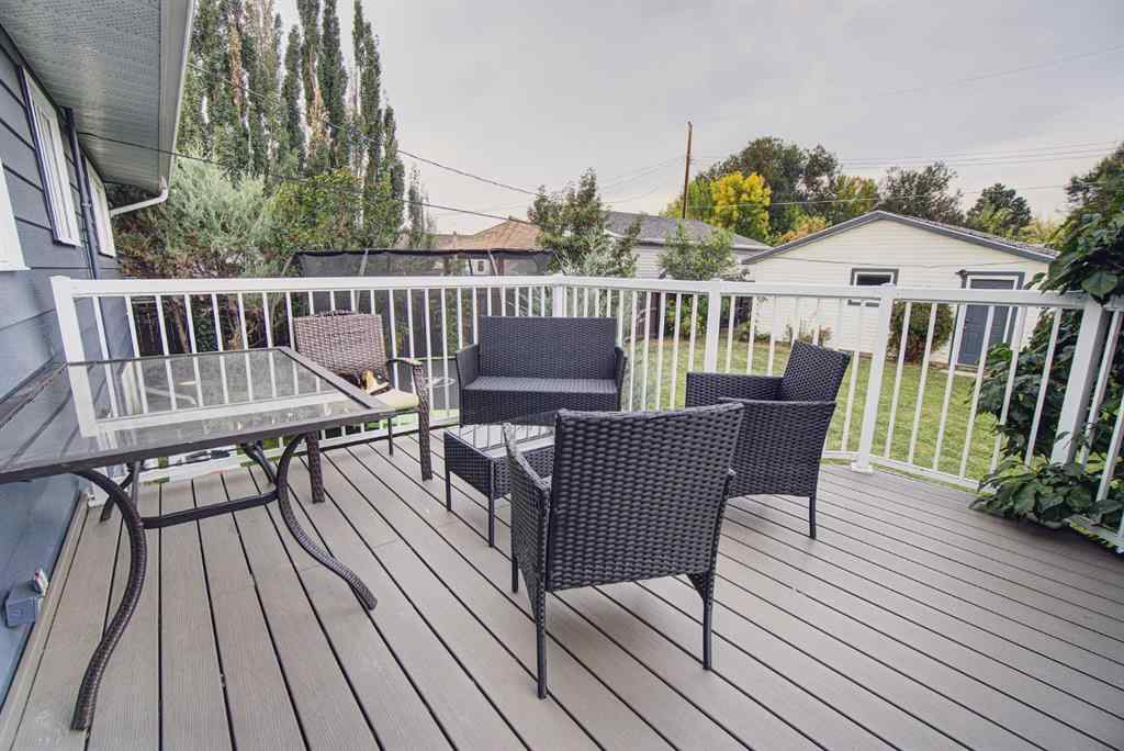 MLS® A2257649 - 658 50A Avenue W in NONE Claresholm, Residential