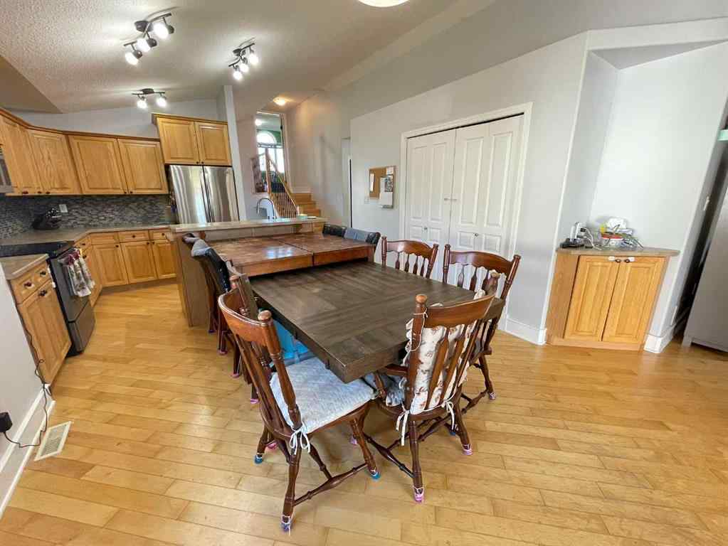 MLS® A2257651 - 122 Muldoon Crescent  in Eaton Hinton, Residential