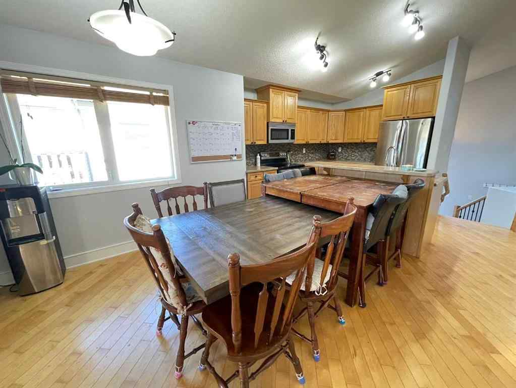 MLS® A2257651 - 122 Muldoon Crescent  in Eaton Hinton, Residential