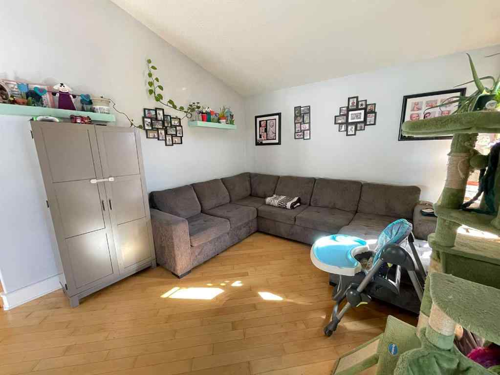 MLS® A2257651 - 122 Muldoon Crescent  in Eaton Hinton, Residential