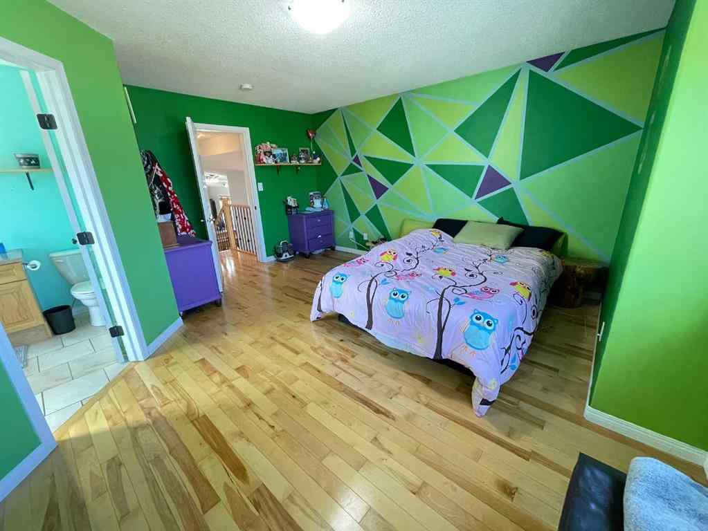 MLS® A2257651 - 122 Muldoon Crescent  in Eaton Hinton, Residential
