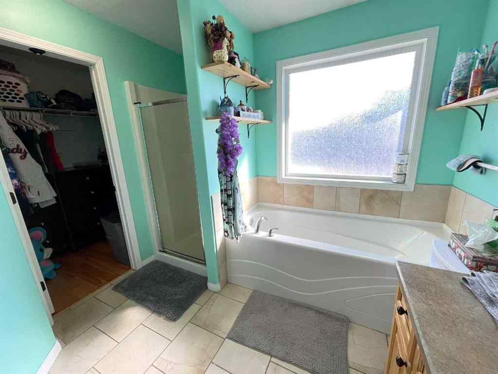 MLS® A2257651 - 122 Muldoon Crescent  in Eaton Hinton, Residential