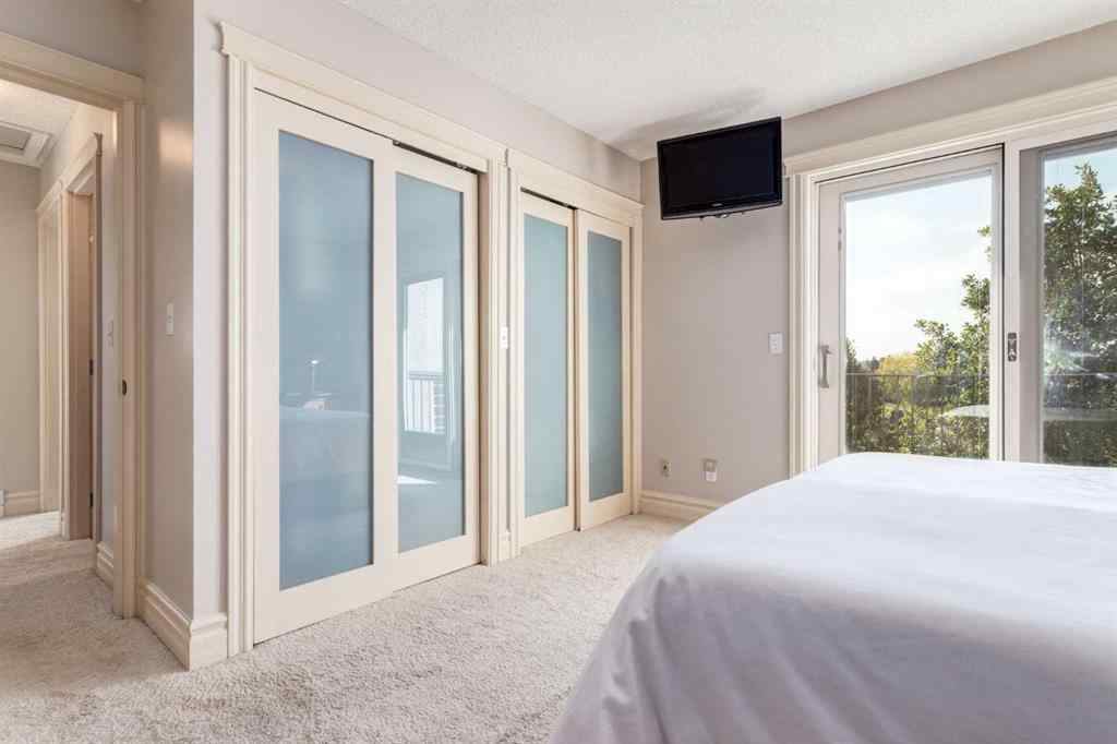 MLS® A2257654 - 1235 16a Street NW in Hounsfield Heights/Briar Hill Calgary, Residential