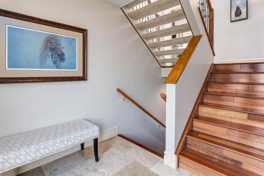 MLS® A2257654 - 1235 16a Street NW in Hounsfield Heights/Briar Hill Calgary, Residential