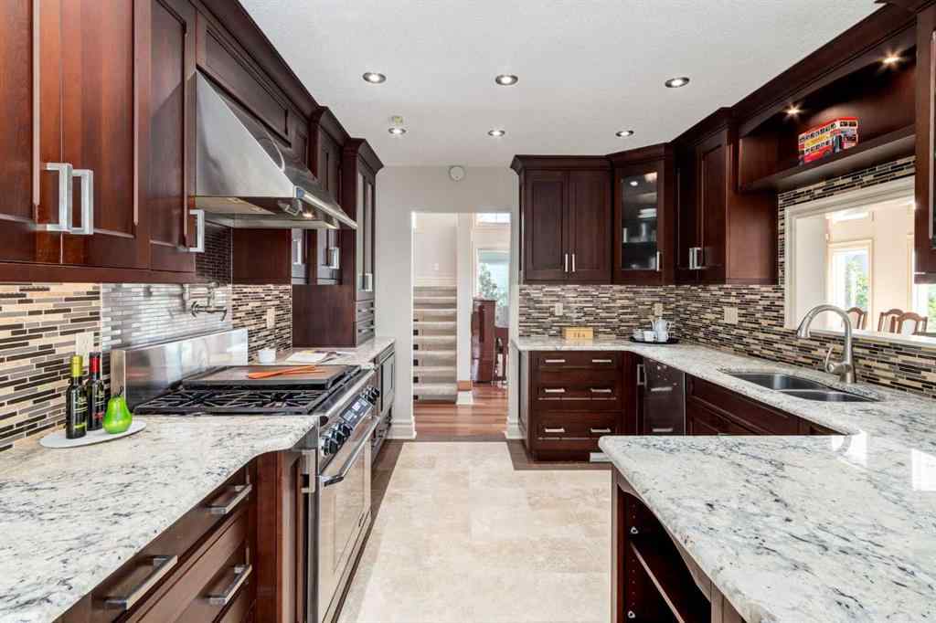 MLS® A2257654 - 1235 16a Street NW in Hounsfield Heights/Briar Hill Calgary, Residential