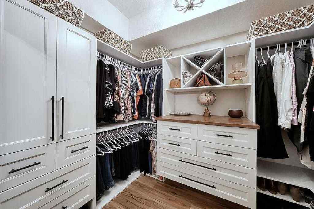 MLS® A2257655 - Unit #1233 151 Country Village Road NE in Country Hills Village Calgary, Residential