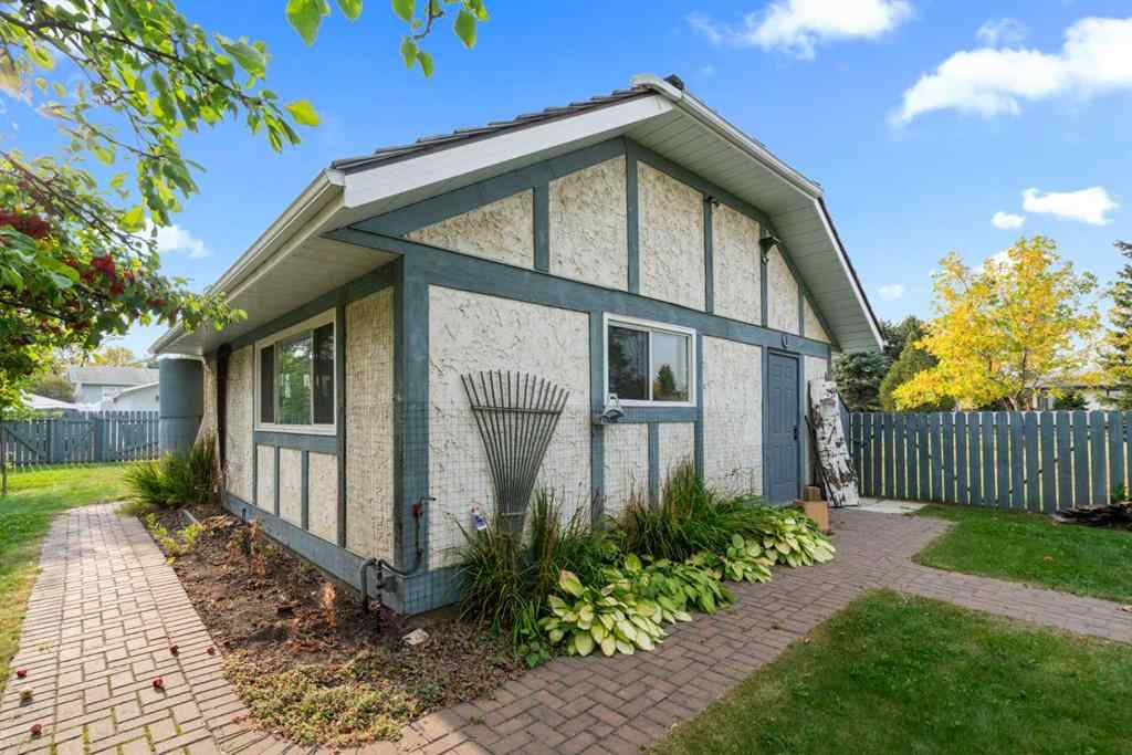 MLS® A2257657 - 5813 38 Avenue Close  in Century Meadows Camrose, Residential