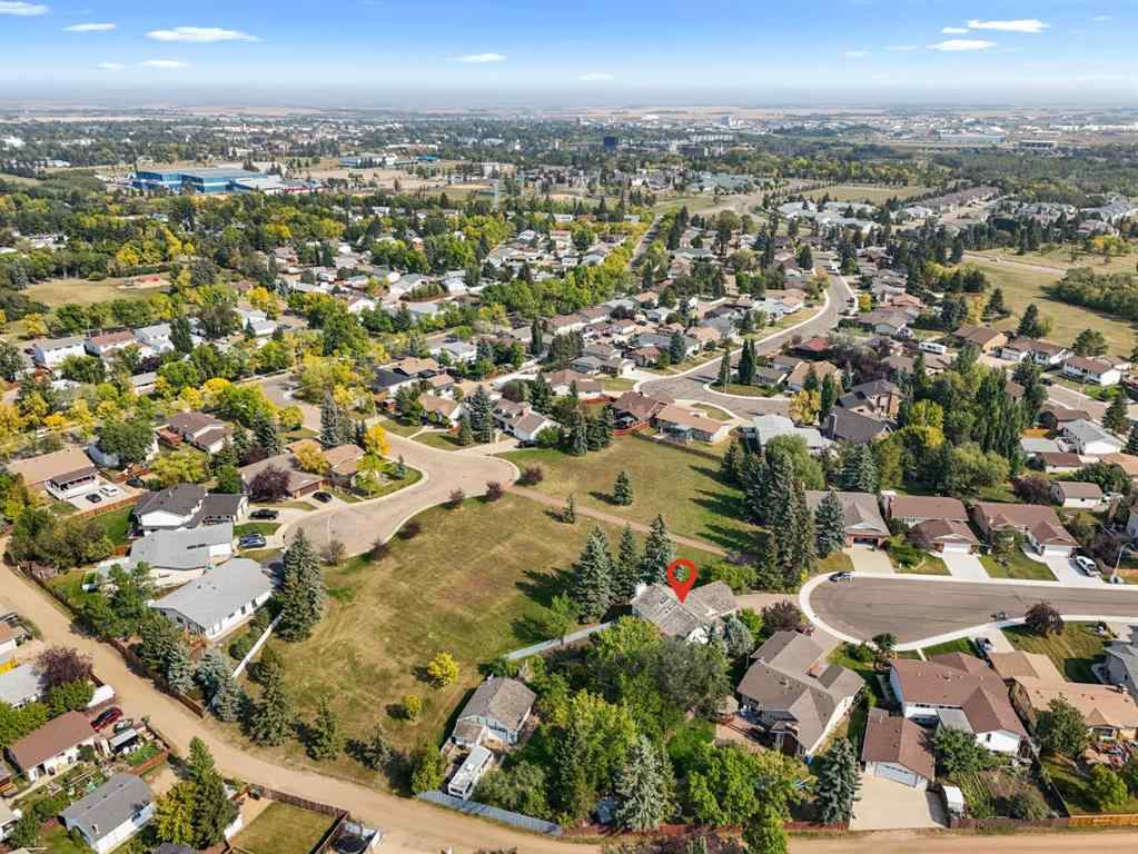 MLS® A2257657 - 5813 38 Avenue Close  in Century Meadows Camrose, Residential