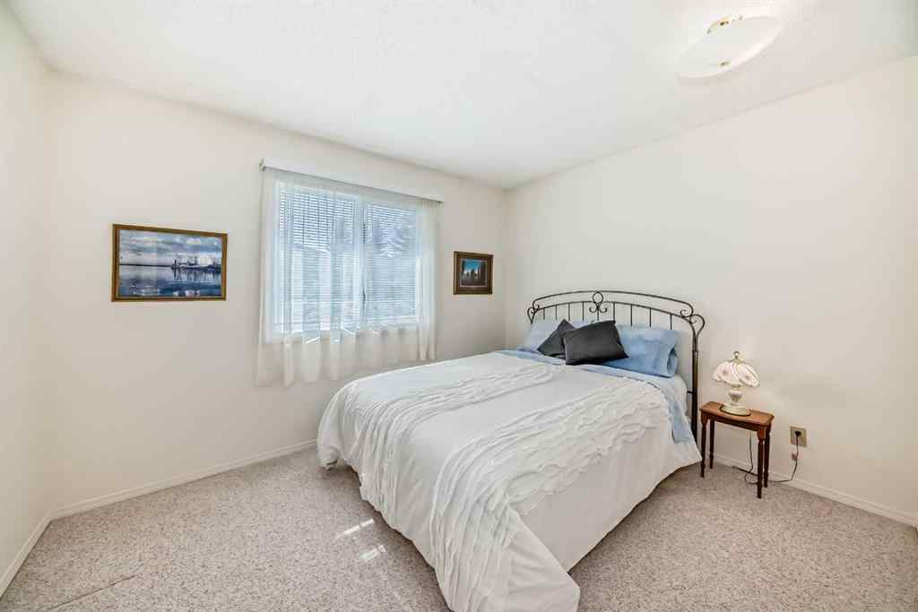 MLS® A2257658 - 44 Hawkside Park NW in Hawkwood Calgary, Residential