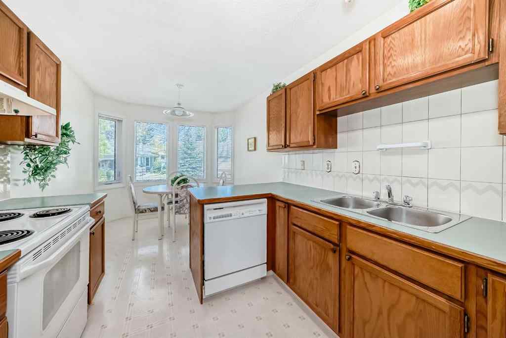 MLS® A2257658 - 44 Hawkside Park NW in Hawkwood Calgary, Residential