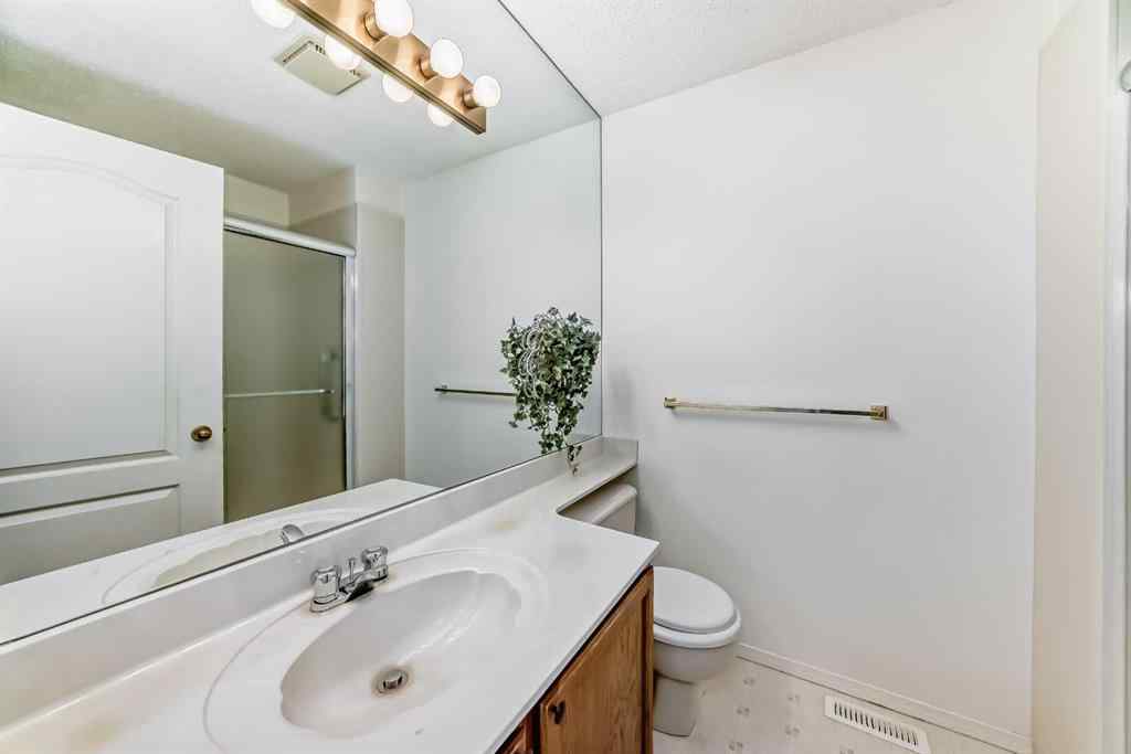 MLS® A2257658 - 44 Hawkside Park NW in Hawkwood Calgary, Residential