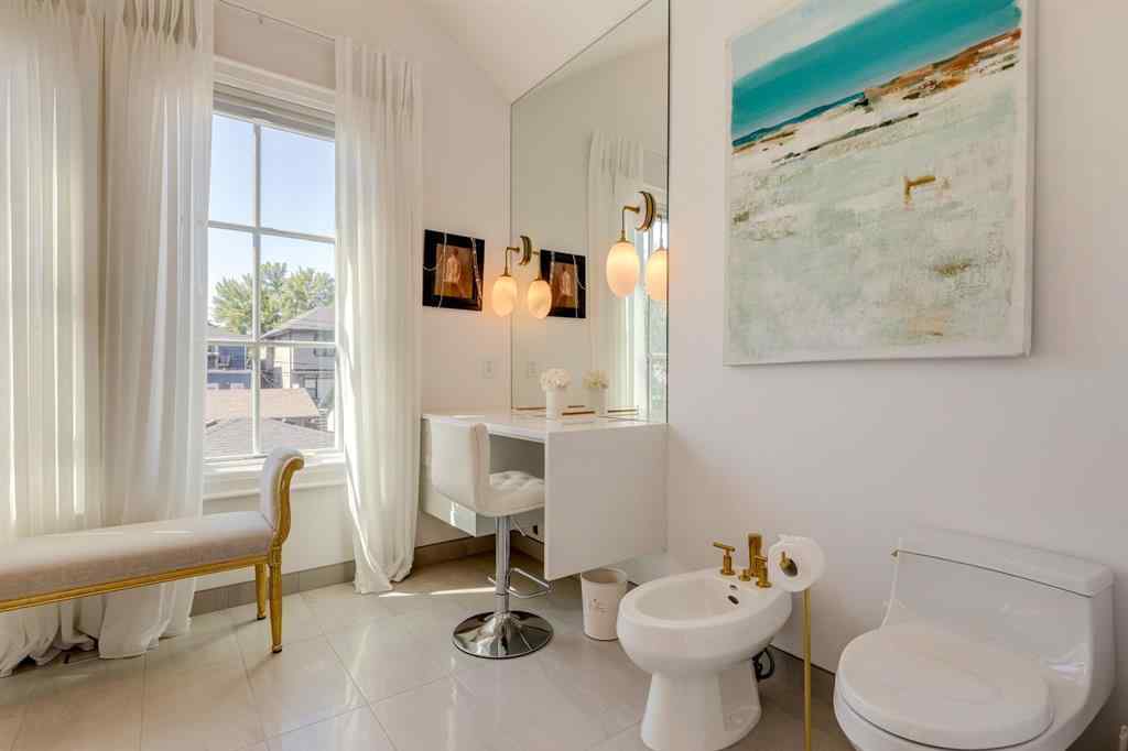 MLS® A2257661 - 1927 12 Street SW in Upper Mount Royal Calgary, Residential