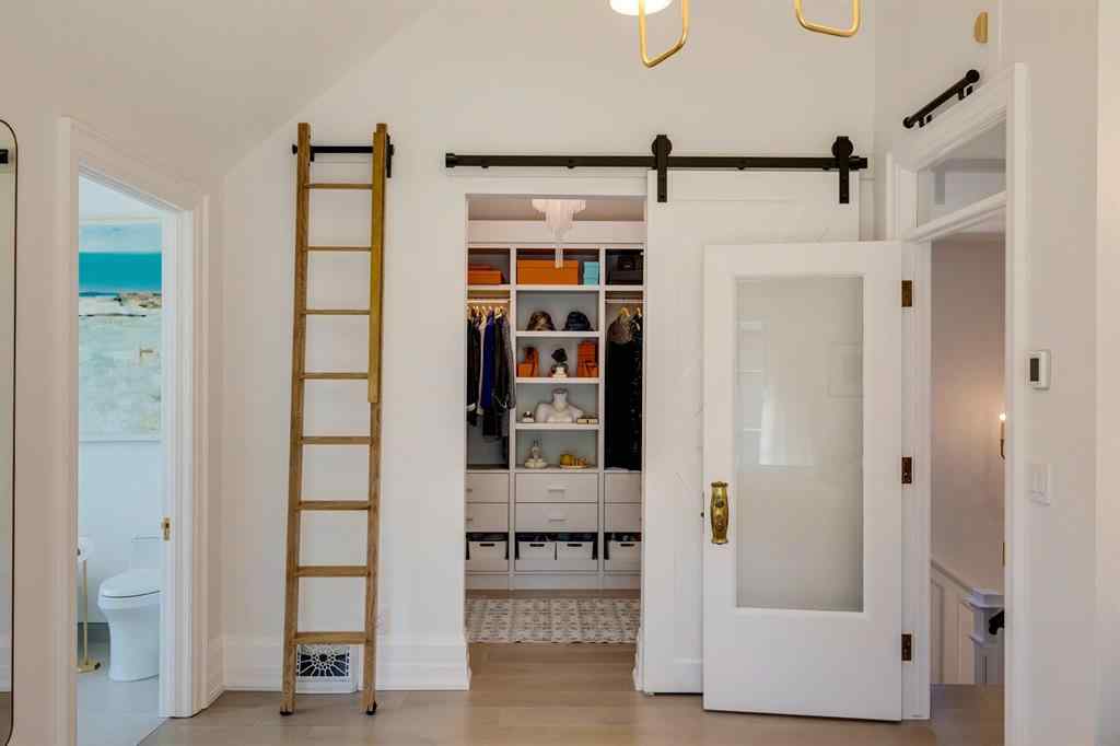 MLS® A2257661 - 1927 12 Street SW in Upper Mount Royal Calgary, Residential