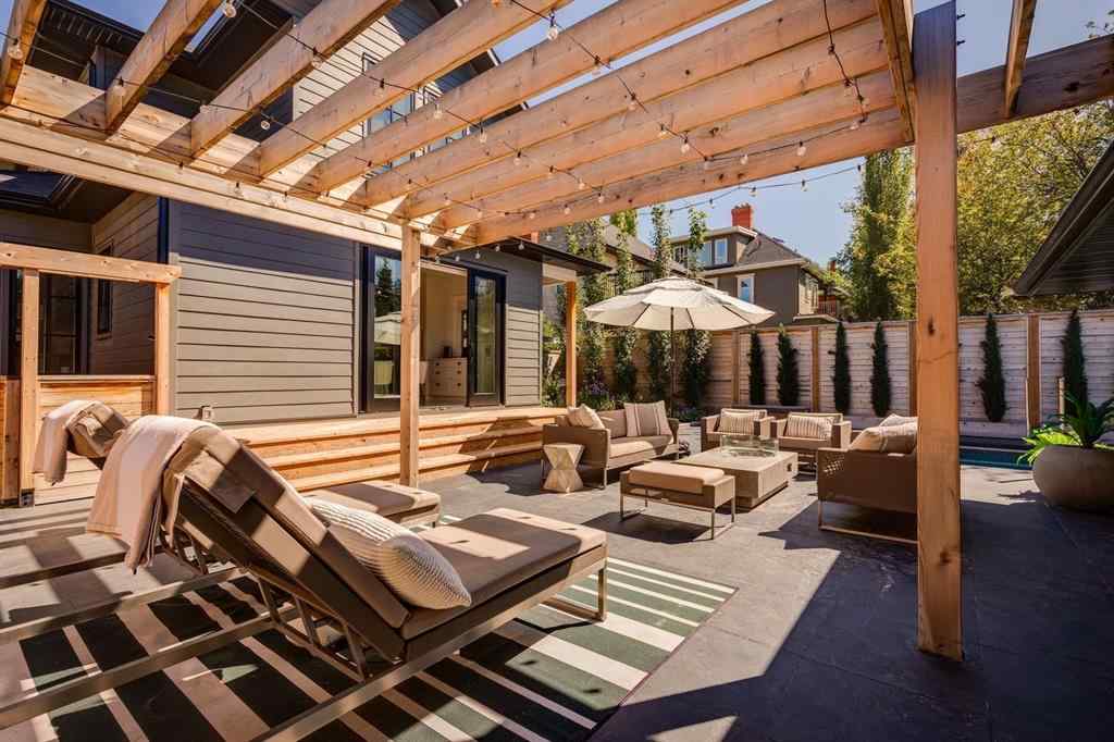 MLS® A2257661 - 1927 12 Street SW in Upper Mount Royal Calgary, Residential