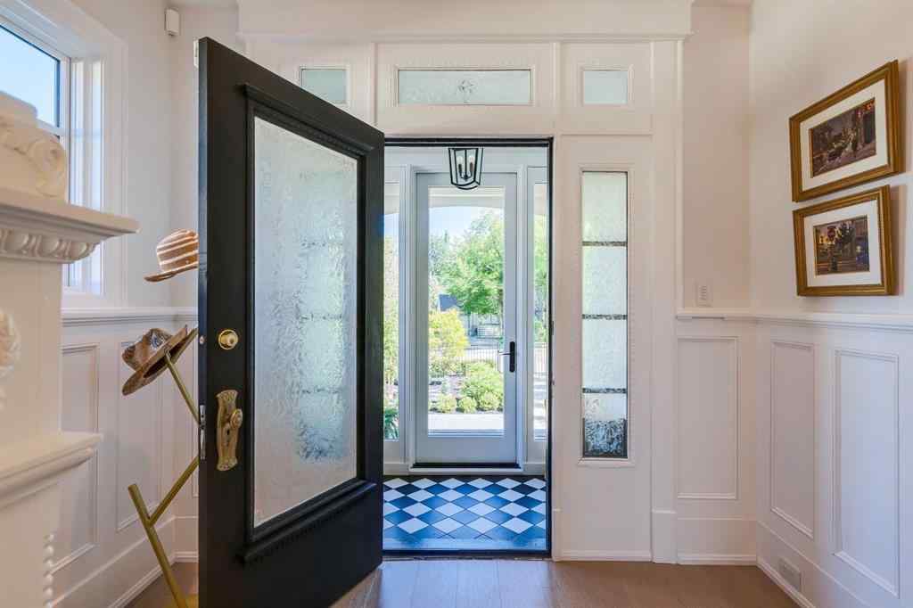 MLS® A2257661 - 1927 12 Street SW in Upper Mount Royal Calgary, Residential