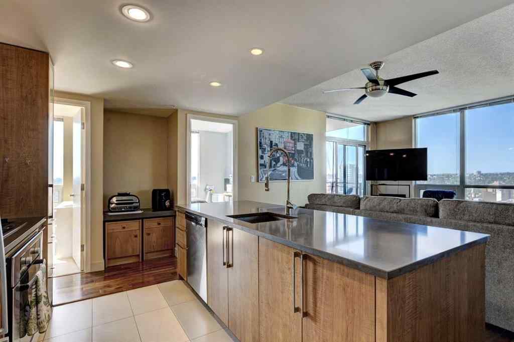 MLS® A2257662 - Unit #1508 1118 12 Avenue SW in Beltline Calgary, Residential