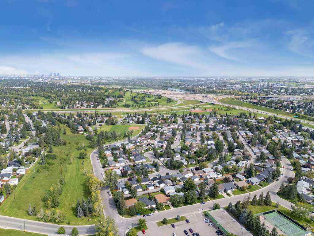 MLS® A2257673 - 1212 Lake Sylvan Drive  in Bonavista Downs Calgary, Residential