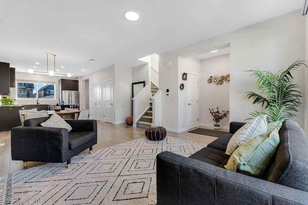 MLS® A2257674 - 231 Lavender Manor SE in Rangeview Calgary, Residential