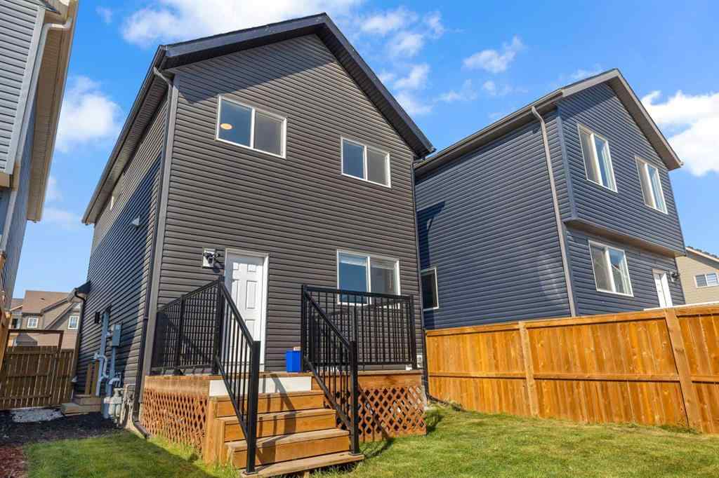 MLS® A2257674 - 231 Lavender Manor SE in Rangeview Calgary, Residential