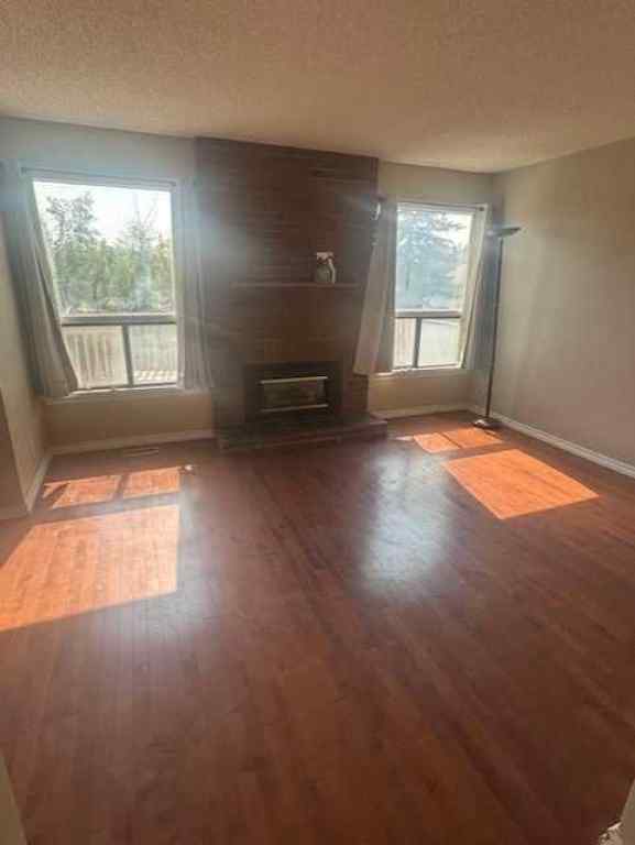 MLS® A2257677 - 8007 Ranchview Drive NW in Ranchlands Calgary, Residential