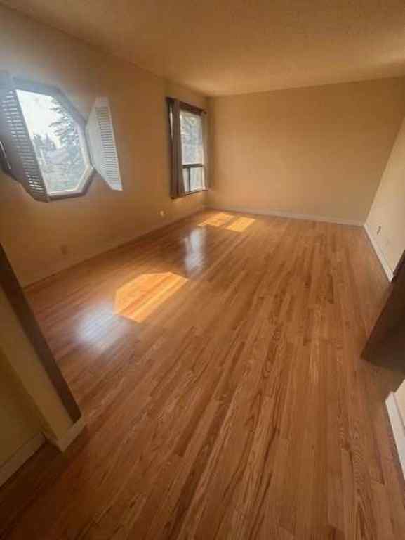 MLS® A2257677 - 8007 Ranchview Drive NW in Ranchlands Calgary, Residential