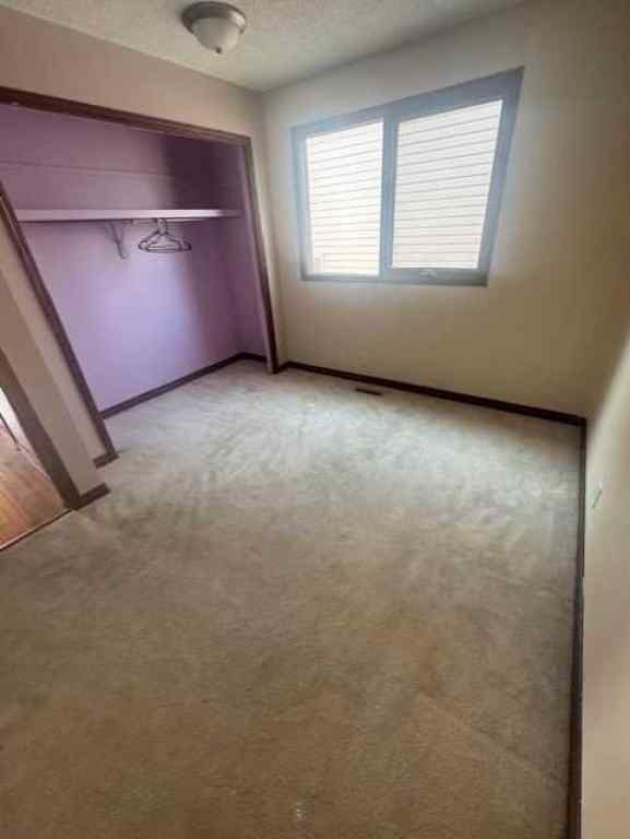 MLS® A2257677 - 8007 Ranchview Drive NW in Ranchlands Calgary, Residential
