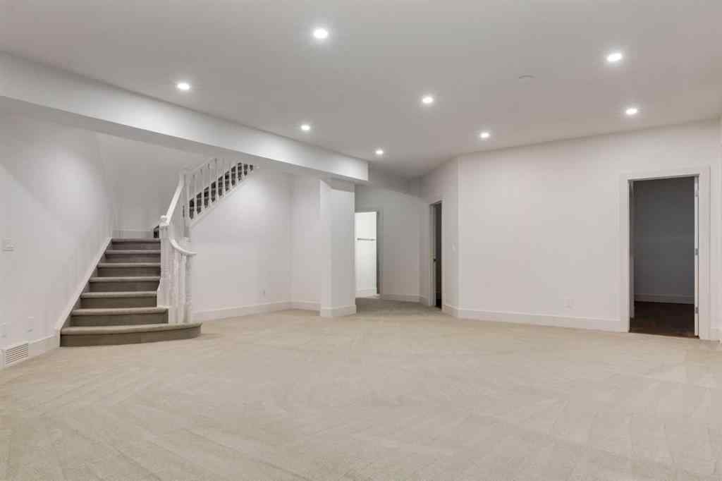 MLS® A2257690 - 2964 Signal Hill Drive SW in Signal Hill Calgary, Residential