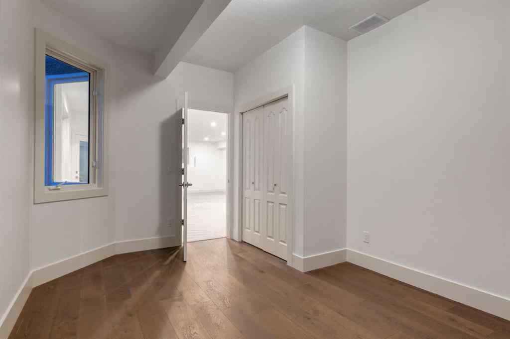 MLS® A2257690 - 2964 Signal Hill Drive SW in Signal Hill Calgary, Residential