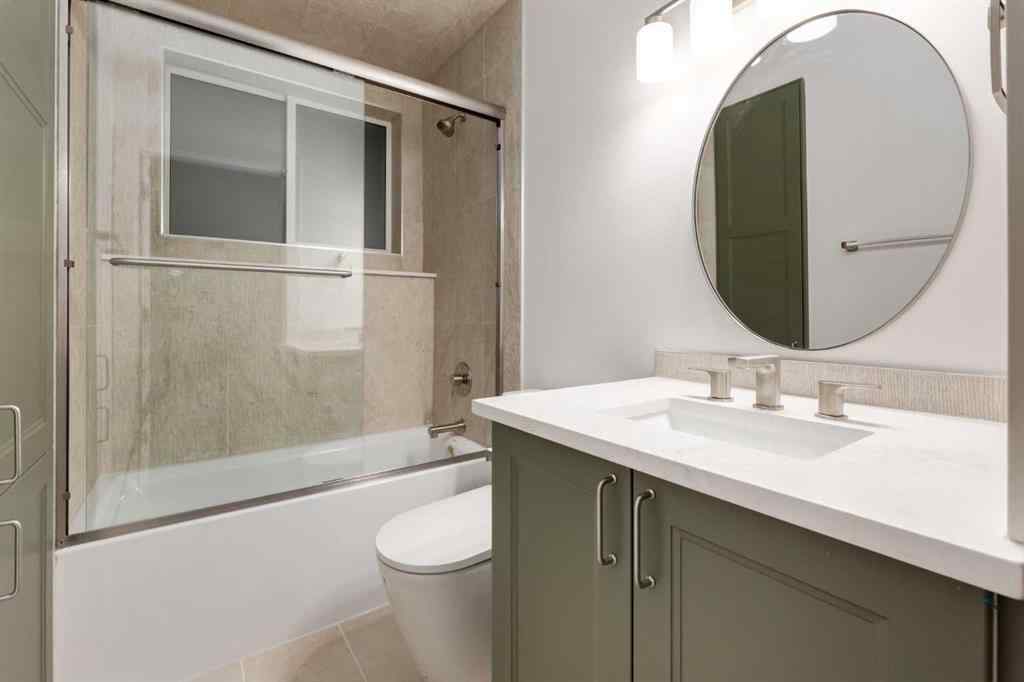 MLS® A2257690 - 2964 Signal Hill Drive SW in Signal Hill Calgary, Residential