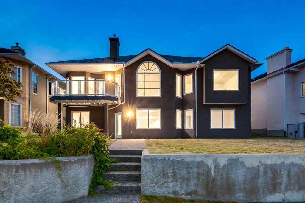 MLS® A2257690 - 2964 Signal Hill Drive SW in Signal Hill Calgary, Residential