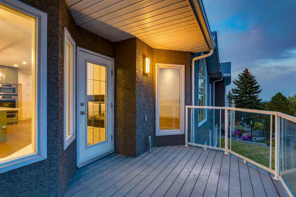 MLS® A2257690 - 2964 Signal Hill Drive SW in Signal Hill Calgary, Residential
