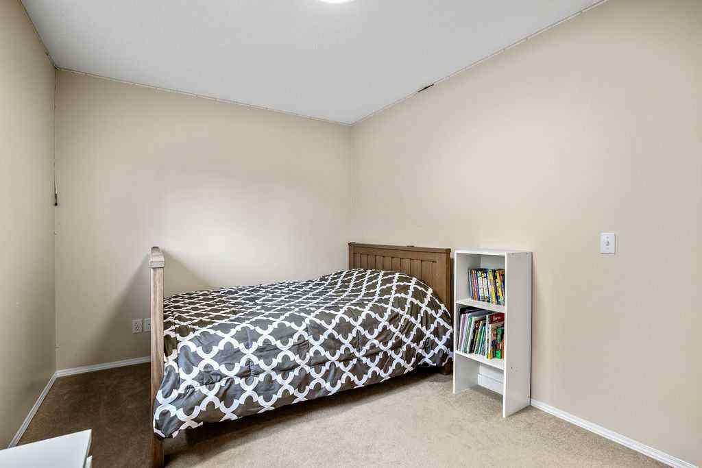 MLS® A2257695 - 500 Cougar Ridge Drive SW in Cougar Ridge Calgary, Residential