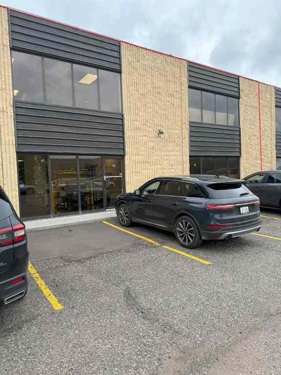 MLS® A2257697 - Unit #12 4063 74 Avenue SE in Foothills Calgary, Commercial