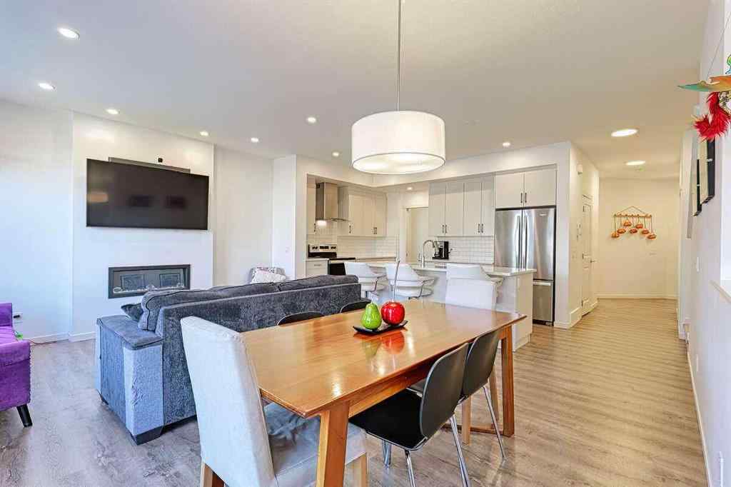 MLS® A2257699 - 146 Arbour Lake Rise NW in Arbour Lake Calgary, Residential