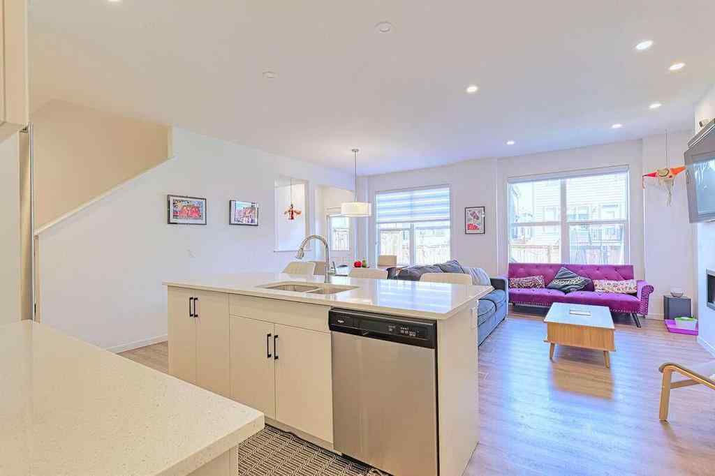 MLS® A2257699 - 146 Arbour Lake Rise NW in Arbour Lake Calgary, Residential