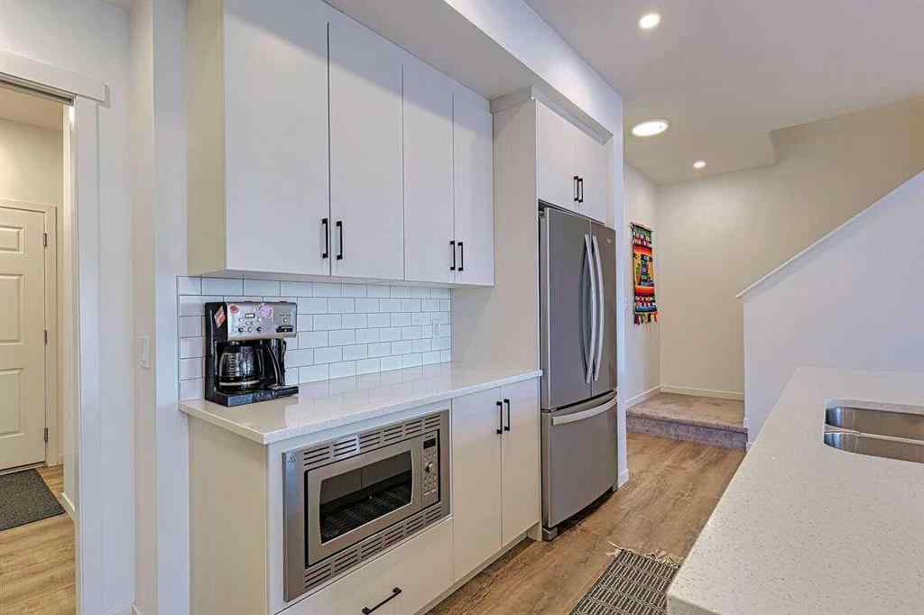 MLS® A2257699 - 146 Arbour Lake Rise NW in Arbour Lake Calgary, Residential