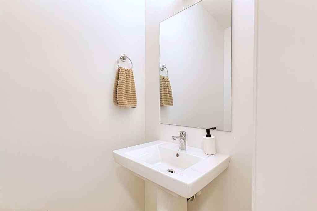 MLS® A2257699 - 146 Arbour Lake Rise NW in Arbour Lake Calgary, Residential