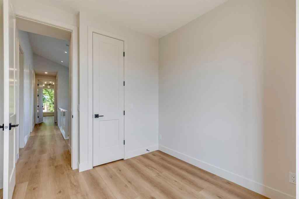 MLS® A2257702 - 2309 21 Avenue SW in Richmond Calgary, Residential