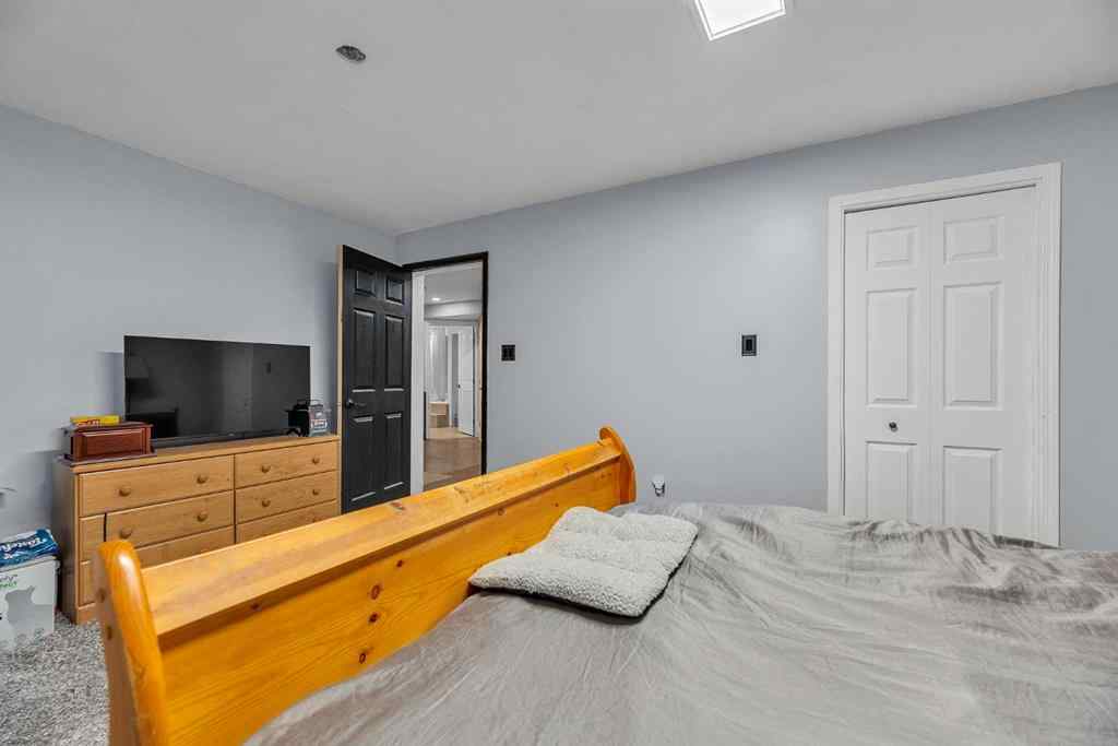 MLS® A2257703 - 1318 Whitfield Avenue  in NONE Crossfield, Residential