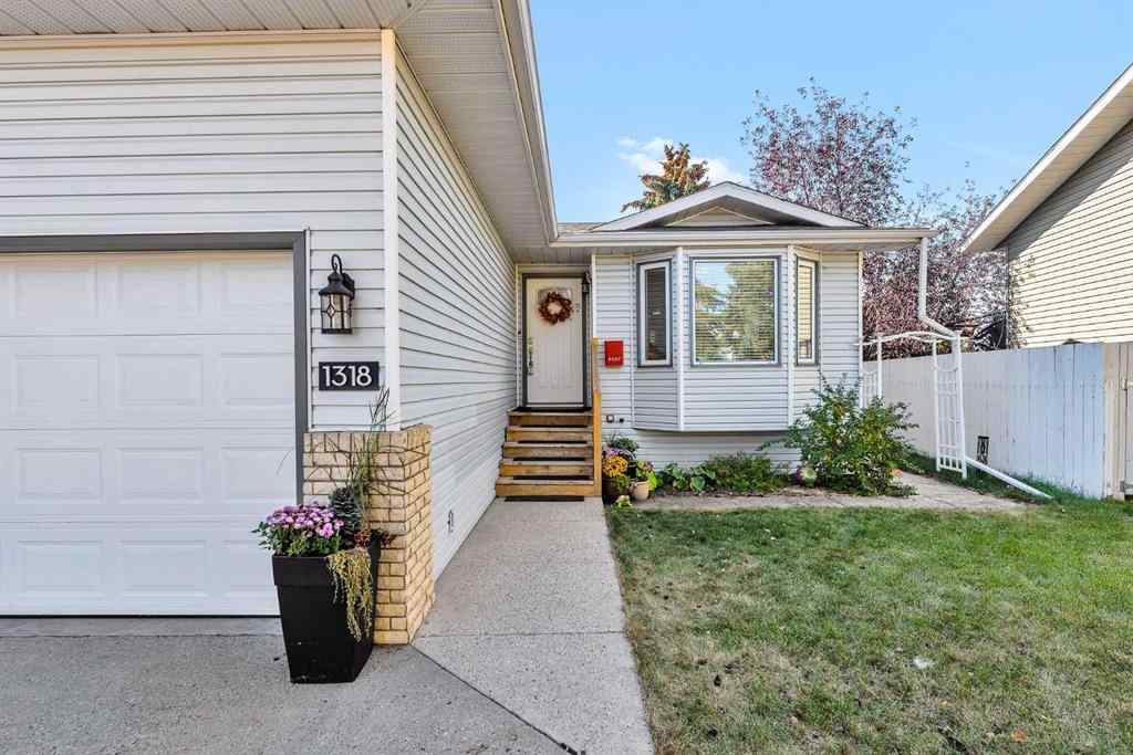 MLS® A2257703 - 1318 Whitfield Avenue  in NONE Crossfield, Residential