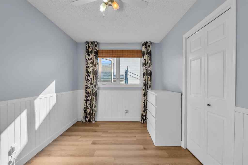 MLS® A2257703 - 1318 Whitfield Avenue  in NONE Crossfield, Residential